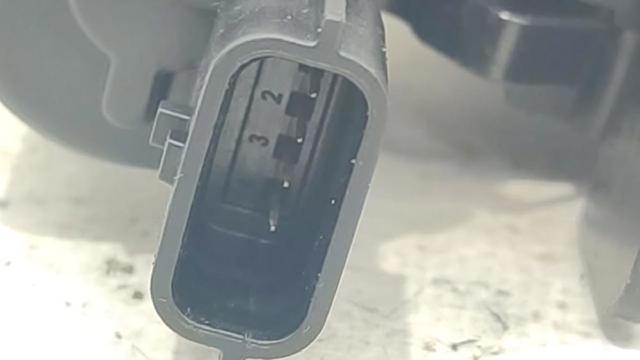 RENAULT 905039428R Cerradura de tapa de maletero  disponible Lugo