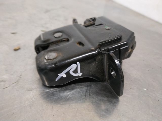 RENAULT 905039428R Cerradura de maletero comprar Pamplona