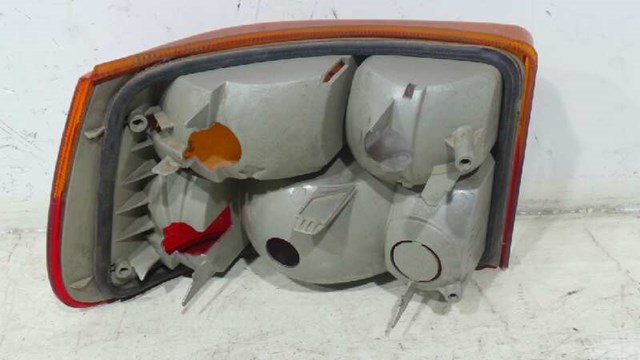 90510613 OPEL Piloto trasero derecho  disponible Ourense