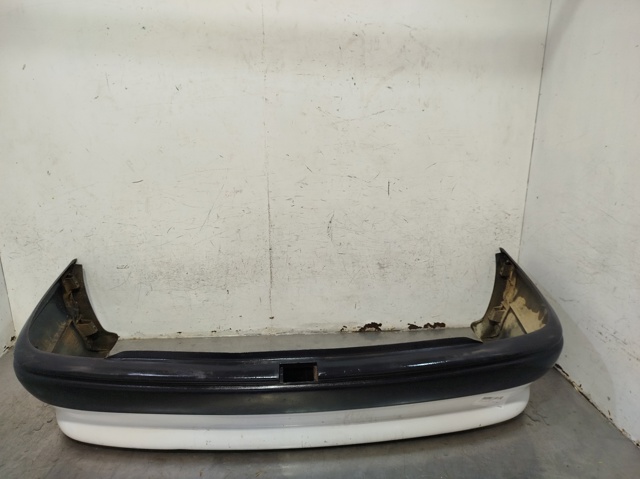Comprar Parachoques trasero Opel Astra  53, 54, 58, 59 a bajo precio