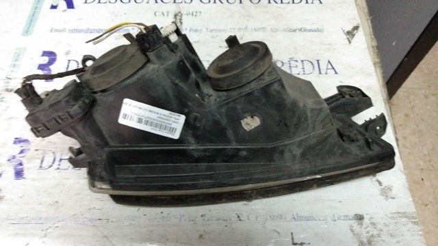 90512318 Faro izquierdo  en stock Sabadell