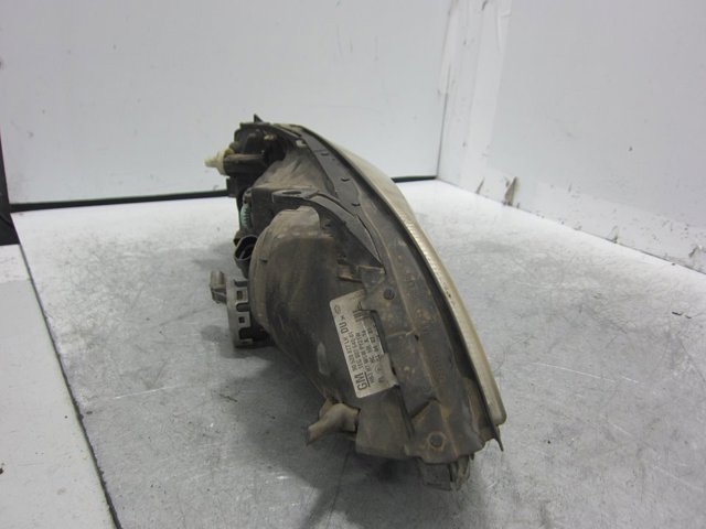 OPEL 90520877 Faro izquierdo  en stock Terrassa