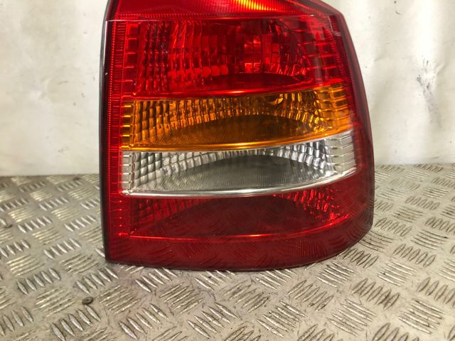 90521542 Piloto trasero izquierdo  en stock Castellón