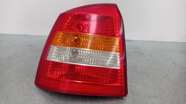 90521542 Piloto trasero izquierdo  en stock Granada