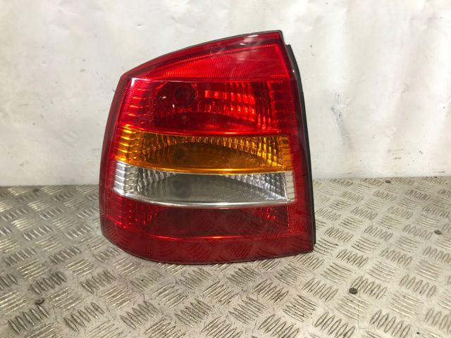 90521544 OPEL Piloto trasero derecho  comprar en Jaén