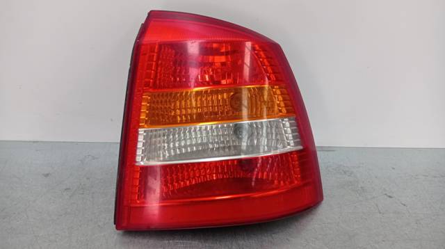 90521544 Piloto trasero derecho  en stock Granada