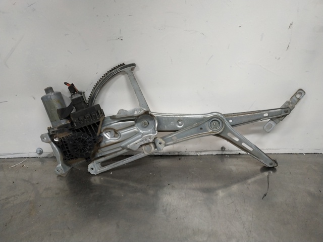 90521881 OPEL Motor del elevalunas de la puerta delantera izquierda  comprar en Oviedo