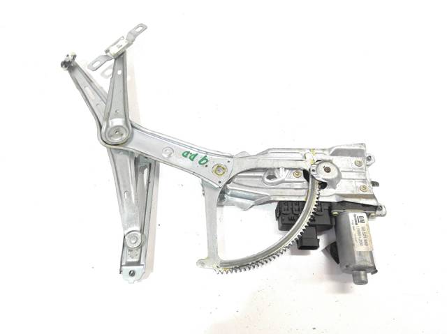 90521882 Motor del elevalunas de la puerta delantera derecha  en stock Sabadell