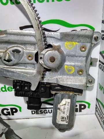 OPEL 90521882 Motor del elevalunas de la puerta delantera derecha  comprar en Ponferrada
