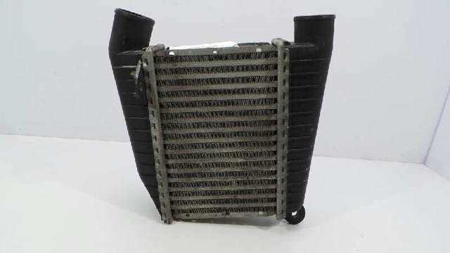 Radiador de aire de admisión Opel Omega 25, 26, 27