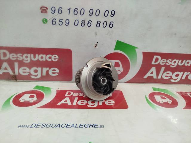 Bombeadora de agua 90543935 OPEL