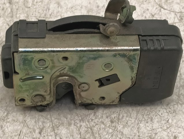 OPEL 90561151 Cerradura de puerta delantera izquierda  disponible Lugo