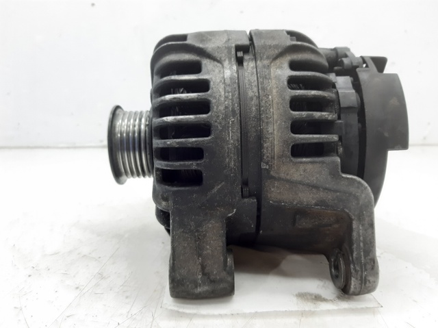 90561168 OPEL Alternador  comprar en Jaén