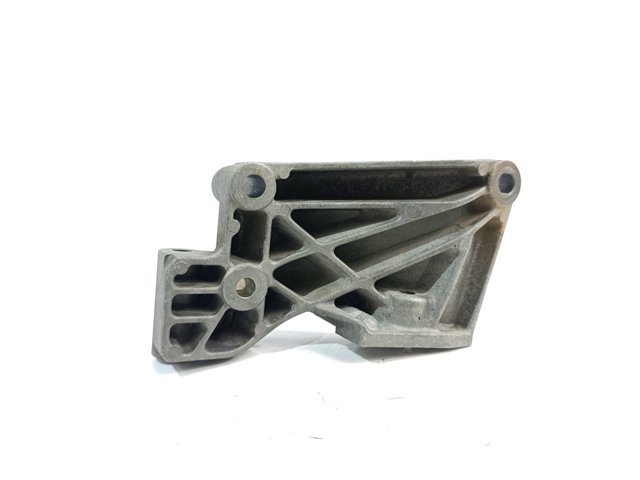 Soporte del alternador para Opel Meriva 