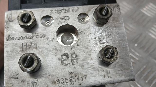 OPEL 90581417 Módulo ABS  en stock Terrassa