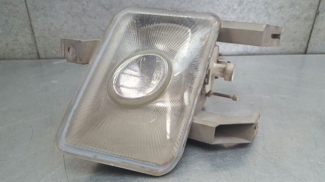 Luces antiniebla  izquierdo 90585029 OPEL
