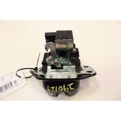 905923361R Cerradura de tapa de maletero  disponible Burgos