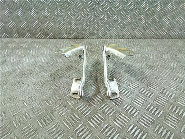 9067500121 Mercedes