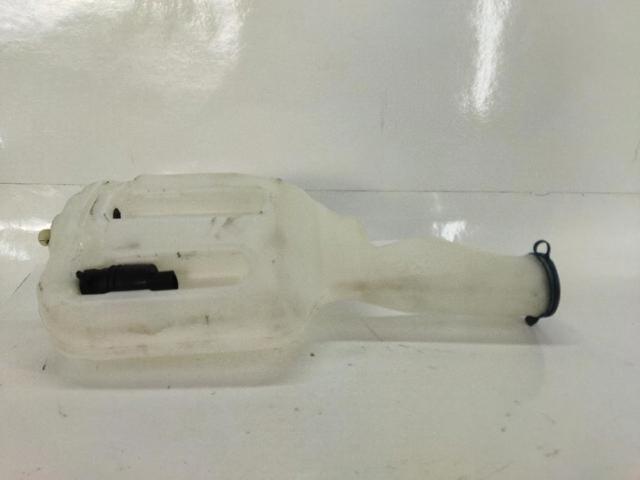 MERCEDES 9068690220 Depósito de limpiaparabrisas  en stock Valencia