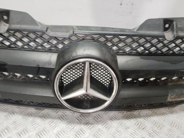 9068800385 MERCEDES Parrilla comprar Alcalá