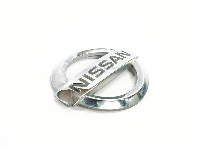 Emblema para Nissan Qashqai J10