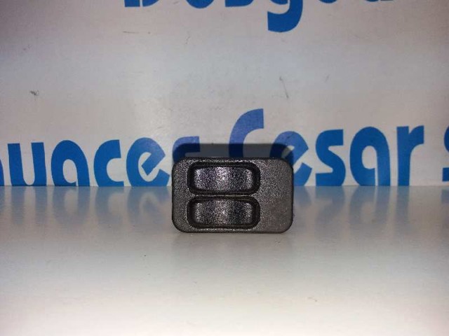 OPEL 9100301 Interruptor de elevalunas delantera izquierda  en stock Valencia