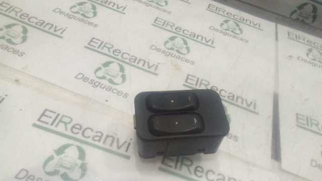 9100301 Interruptor de elevalunas delantera izquierda  en stock Sabadell