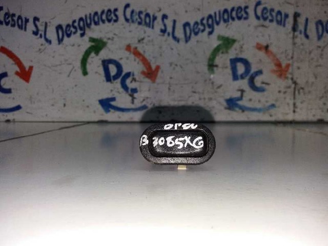 9100301 OPEL Unidad de control de elevalunas delantera izquierda  disponible Ourense