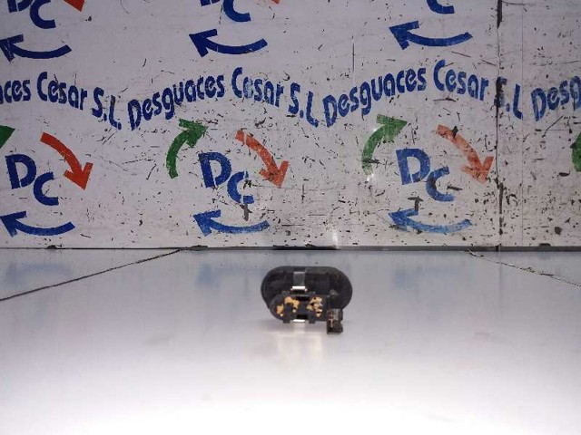9100301 Interruptor de elevalunas delantera izquierda comprar Girona