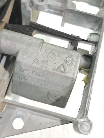 910958 PEUGEOT Soporte de manija exterior de puerta delantera izquierda  comprar en Oviedo