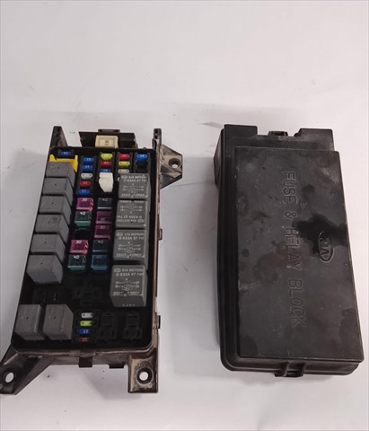 911603E040 HYUNDAI Caja de fusibles comprar Bilbao