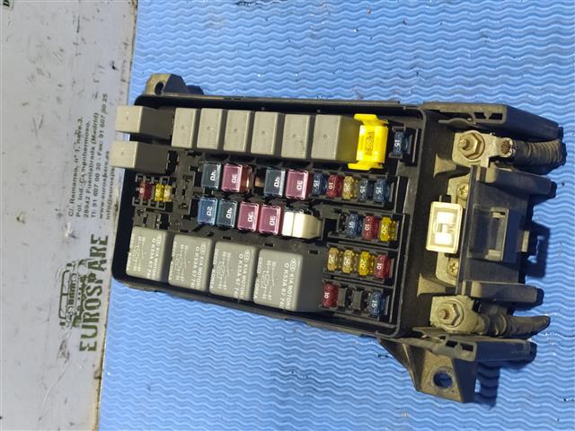 911603E040 Caja de fusibles comprar Girona
