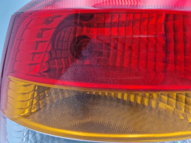 9117402 Piloto trasero izquierdo comprar Sevilla