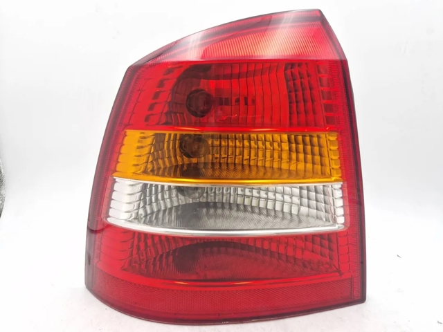 9117402 OPEL Piloto trasero izquierdo  en stock Gandía