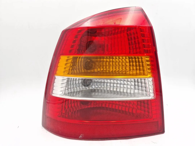 9117402 Piloto trasero izquierdo  en stock Sabadell