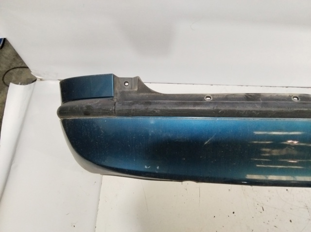 Pieza Parachoques trasero para Opel Zafira A segunda mano