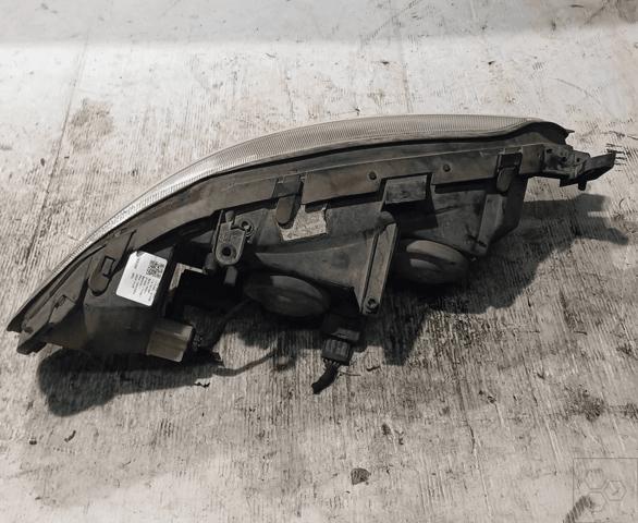 9119519 OPEL Faro izquierdo comprar Bilbao