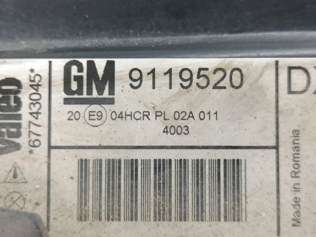 9119520 Faro derecho  en stock Sabadell
