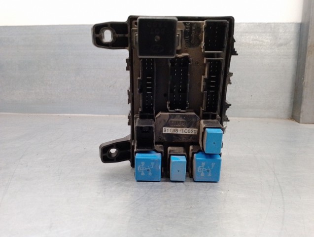 Caja reles Getz  hatchback (2002-2011) original desde 55,18 €