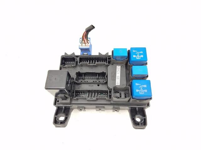 HYUNDAI 911981C020 Caja de fusibles  comprar en Ponferrada