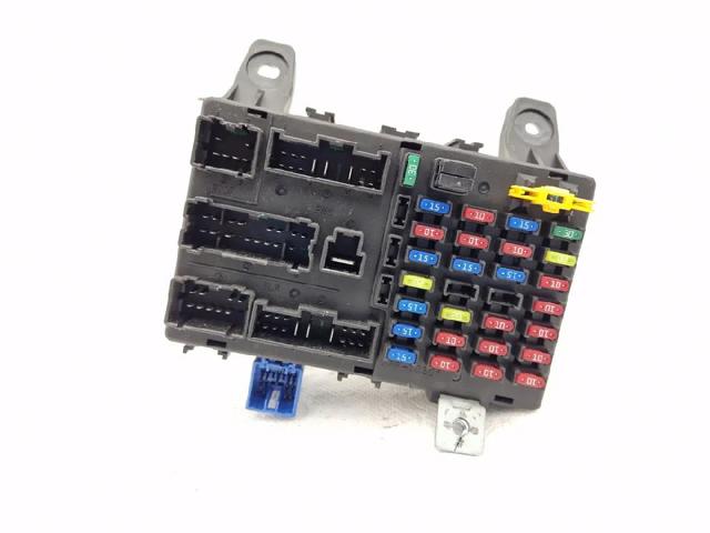 HYUNDAI 911981C020 Caja de fusibles  en stock Terrassa