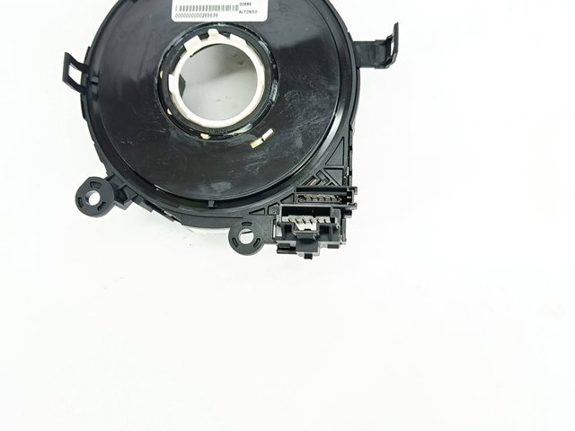 912250904 BMW