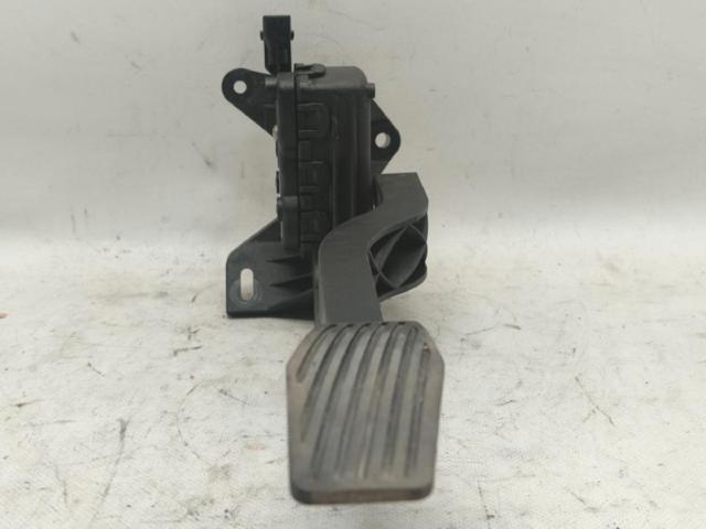 9129423 Pedal del acelerador  disponible Utrera