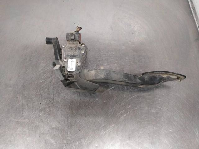 Potenciómetro pedal Corsa  furgoneta (2001-2011) original desde 39,20 €