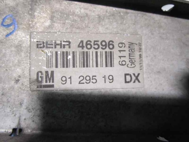 Radiador de aire de admisión Opel Zafira F75