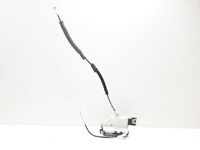 PEUGEOT 9135EA Cerradura de puerta delantera derecha  en stock Terrassa