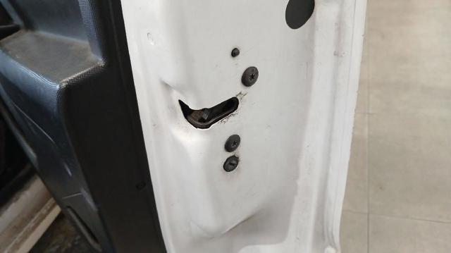 PEUGEOT 9135EA Cerradura de puerta delantera derecha comprar Pamplona