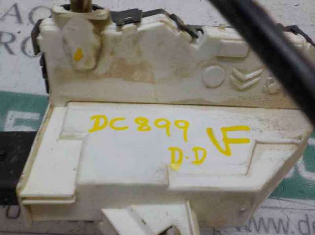 9135EA Cerradura de puerta delantera derecha  disponible Utrera