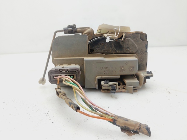 9135H2 PEUGEOT Cerradura comprar Alcalá