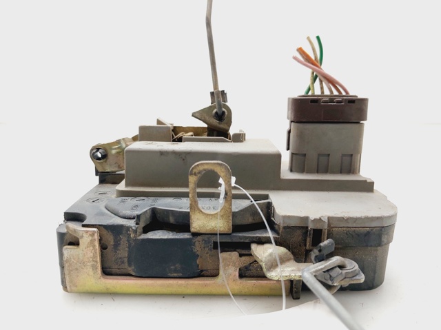 Comprar Cerradura de puerta delantera izquierda Peugeot 306  7E a bajo precio